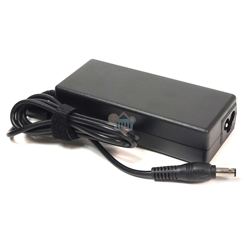 Nešiojamo kompiuterio įkroviklis SAMSUNG 60W 16V (EA10953A-51 ) Nešiojamo kompiuterio įkroviklis SAMSUNG 60W 16V (EA10953A-51 )